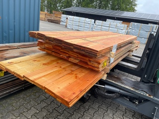 Ca. 73x Douglas Planken Fijnbezaagd, 18x150mm, lengte 28/300cm, 43/400